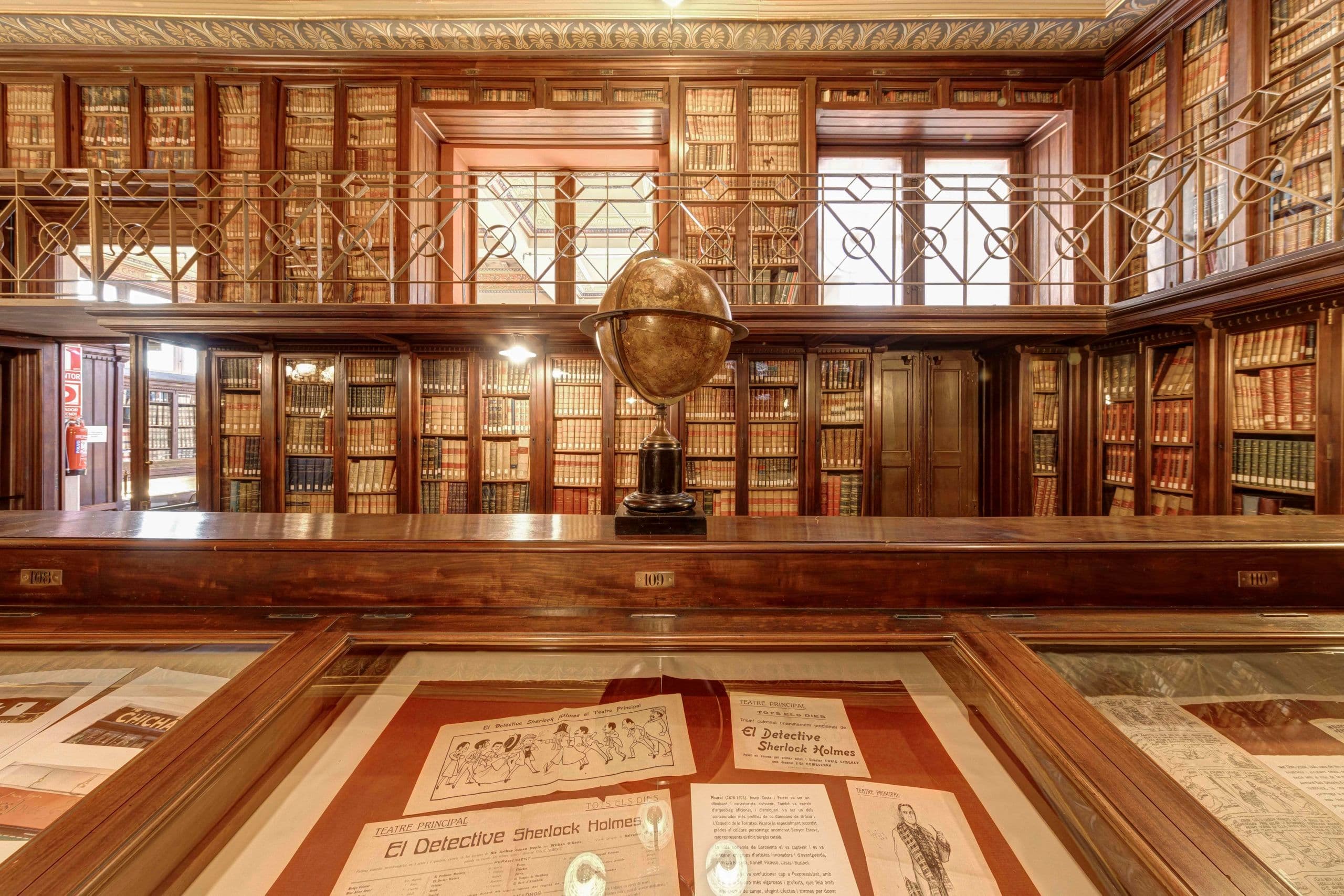 The Masonic library in Barcelona where Sherlock Holmes lives