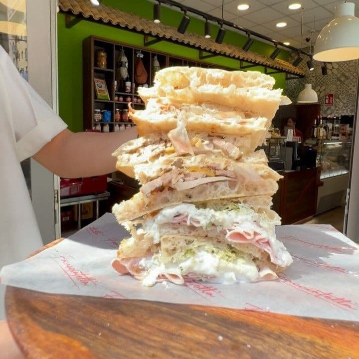 All the flavour of Tuscany is in Focacciatella's ‘schiacciate’