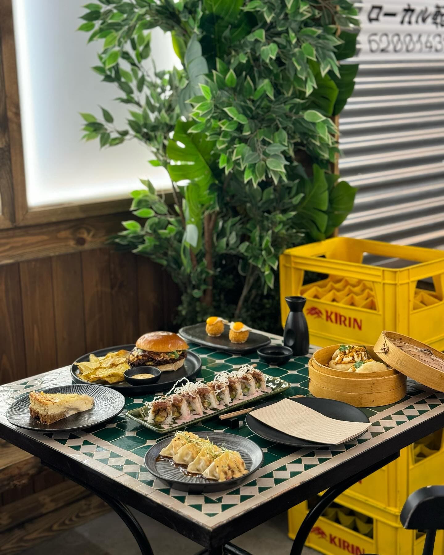 Alicante's viral restaurant inspired by a charming Japanese alleyway