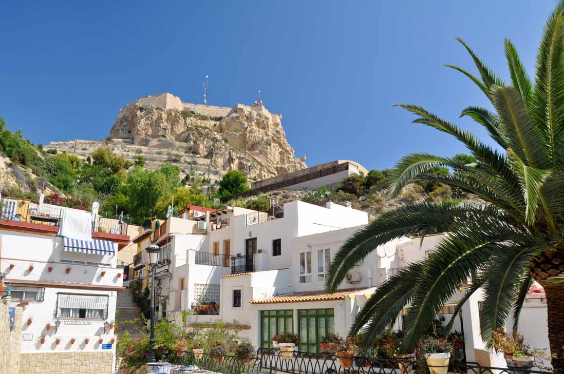 Descubre el barrio con más encanto de Alicante