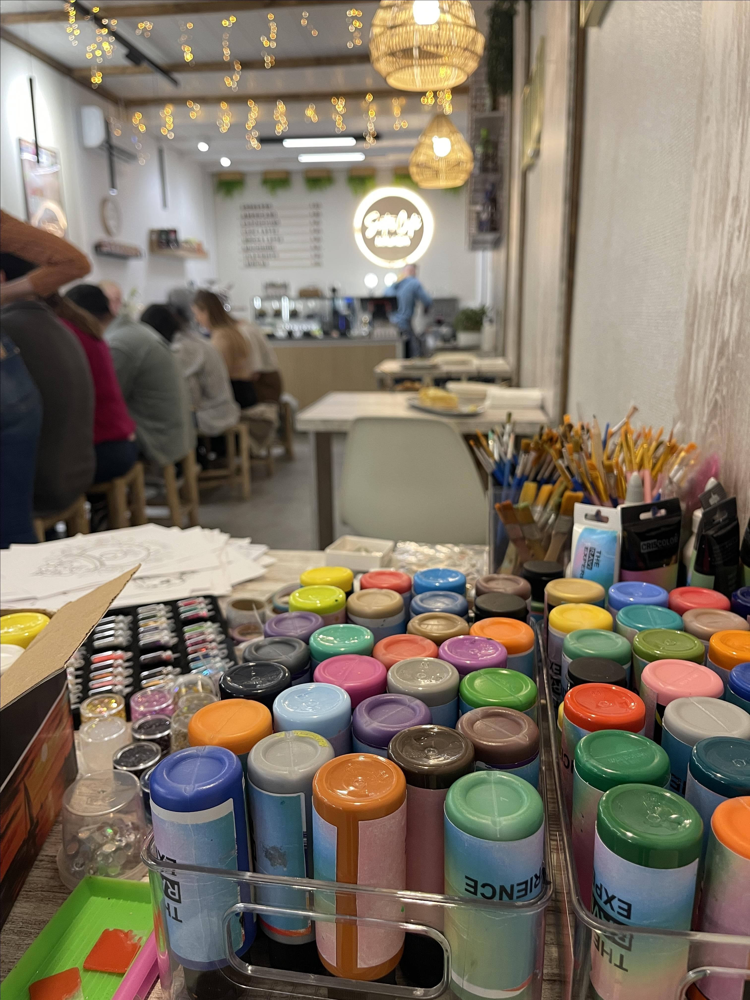 Libera tu arte con este brunch creativo en el centro de Málaga