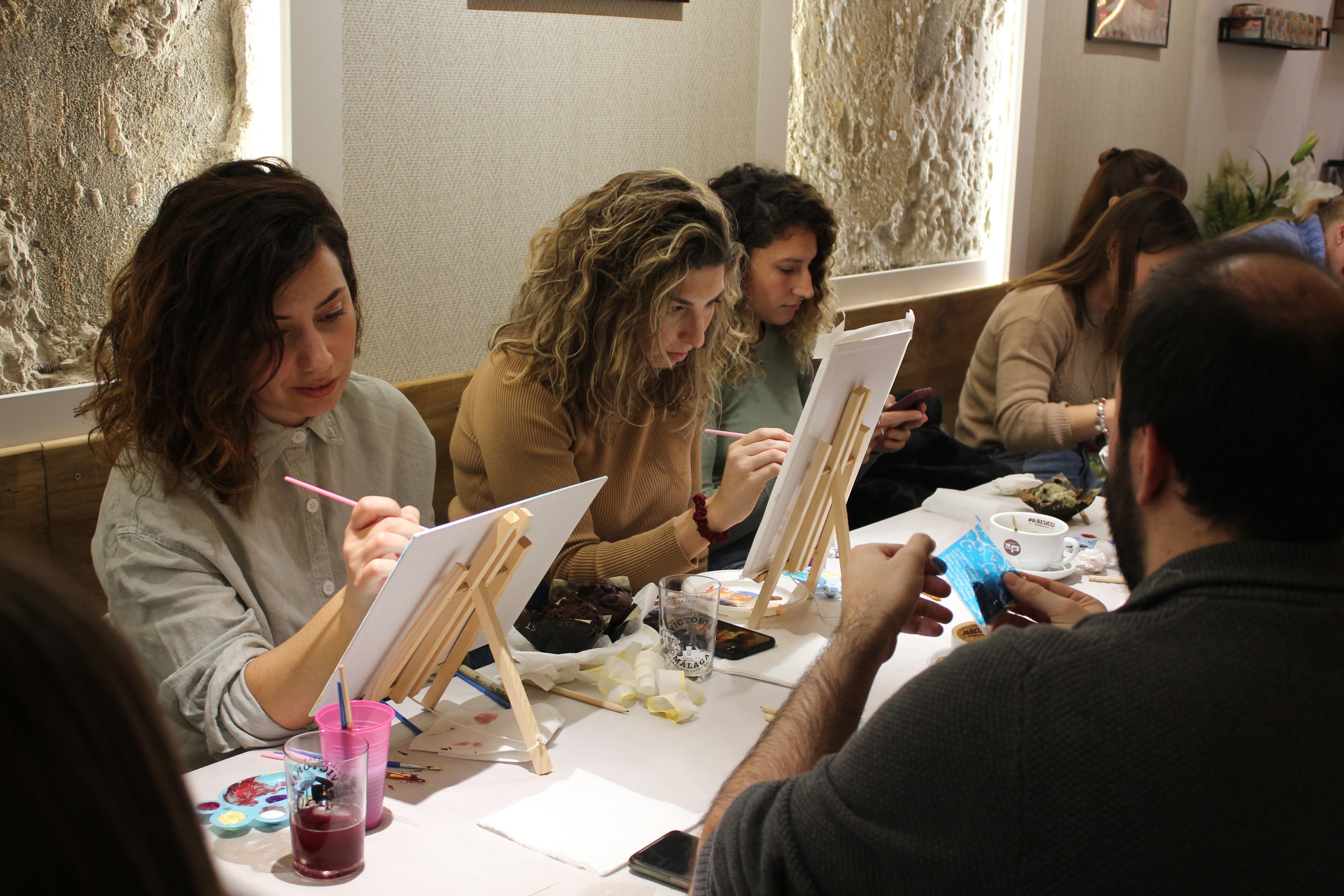 Libera tu arte con este brunch creativo en el centro de Málaga