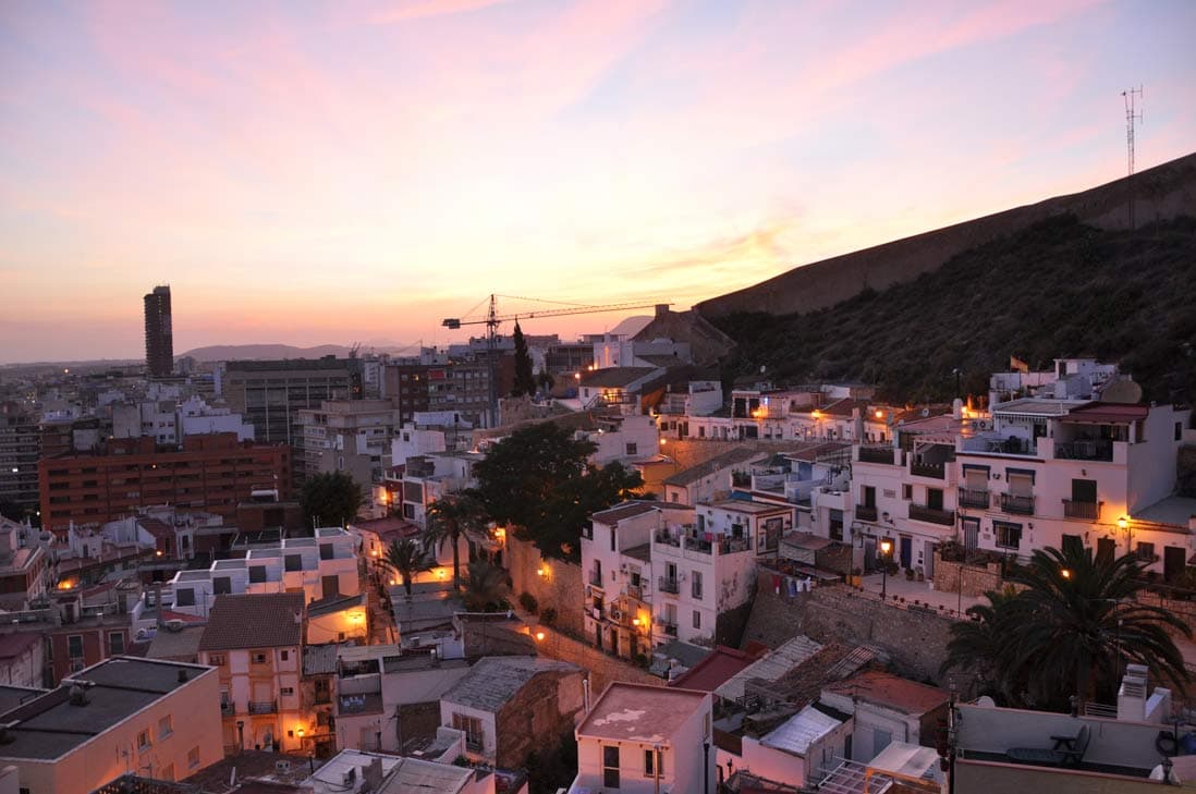 Descubre el barrio con más encanto de Alicante